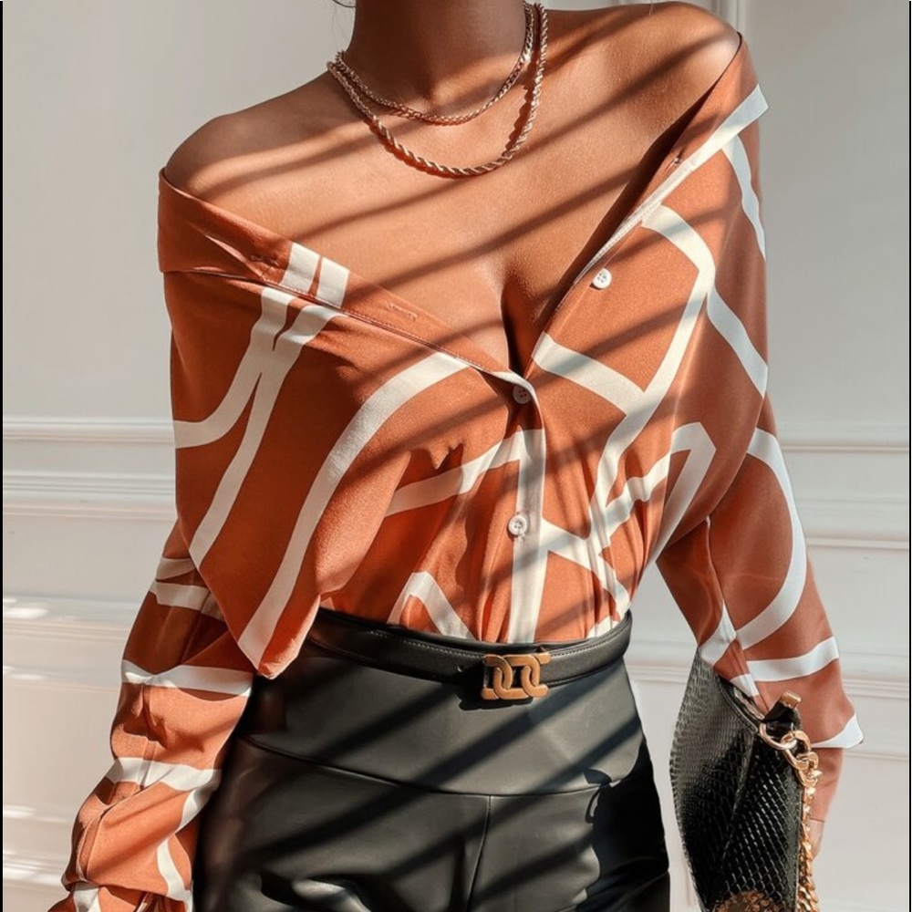 Elegant Abstract Geo Loose Relaxed Fit Print Button Down Shirt - Picture 3 of 16